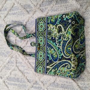 Vera Bradley shoulder tote rhythm and blues